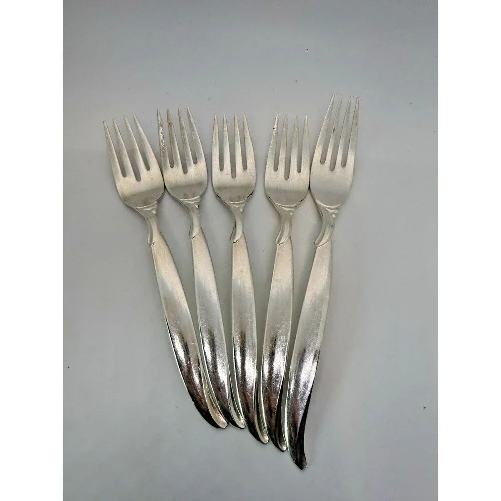 1847 Rogers Bros IS Flair Pattern Silverplate Salad Forks Set of 5 Vintage